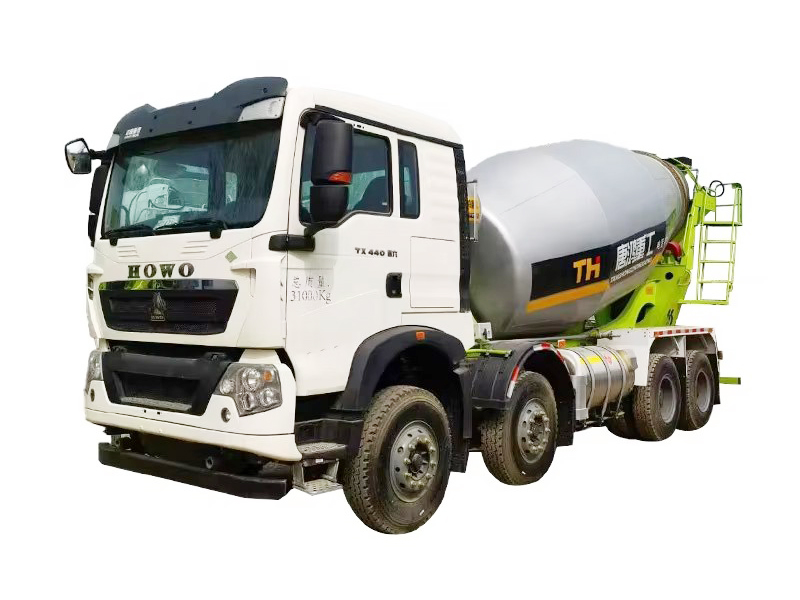 Howo 8x4 Caminh&atilde;o Misturador De Concreto 8 CBM Caminh&atilde;o Bomba De Concreto Auto Carrega