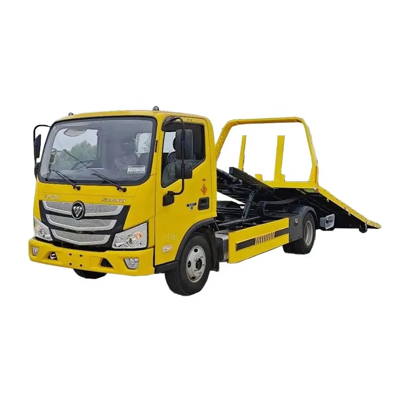 Foton Flatbed Wrecker Rebocando Caminh&atilde;o De Estrada 4x2 Para Resgate De Ve&iacute;culos