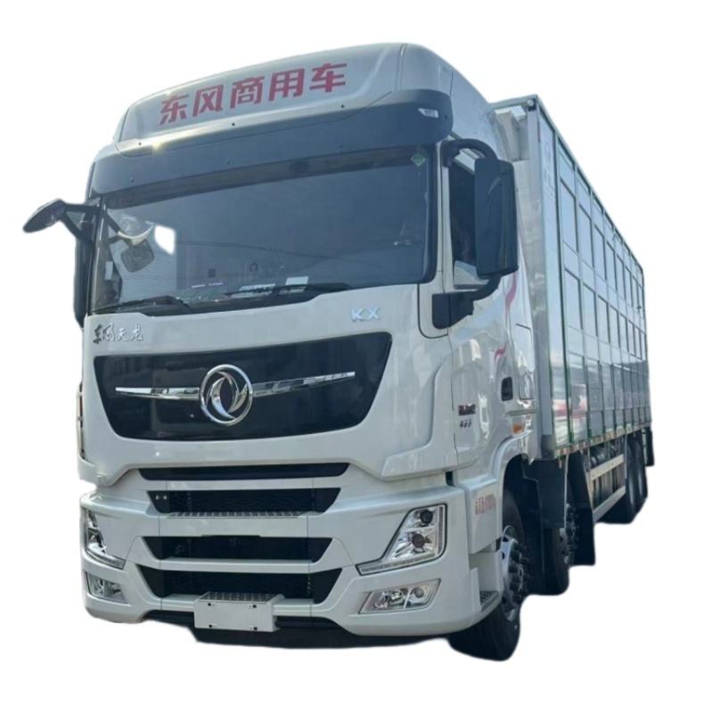 Dongfeng 8 * 4 Gado Transportando Caminh&atilde;o 9.6m Vivo Beb&ecirc; Porco Animal Galinha Transpor